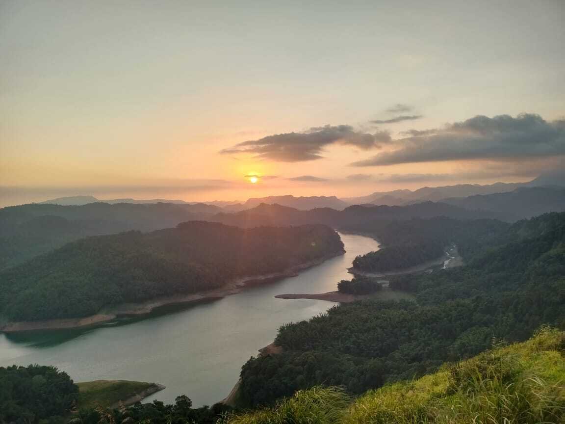 Kolukkumalai SunRise